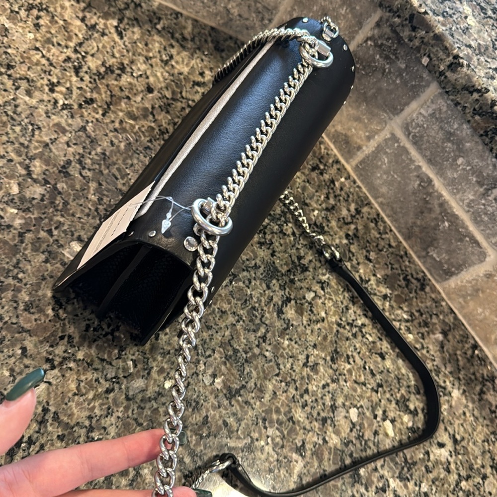 Coach Crossbody - Picture 4 of 8
